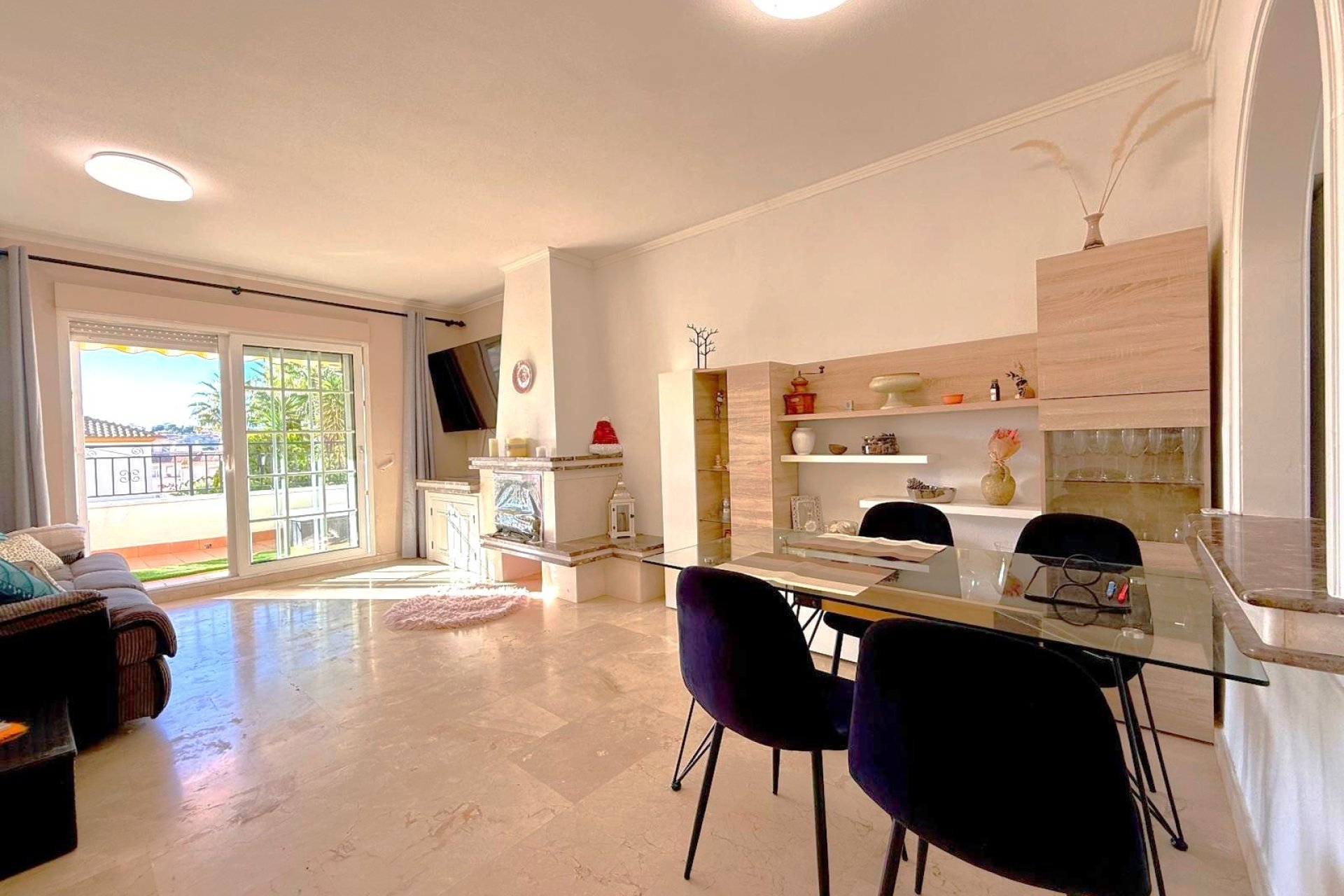 Resale - Villa -
Villamartin