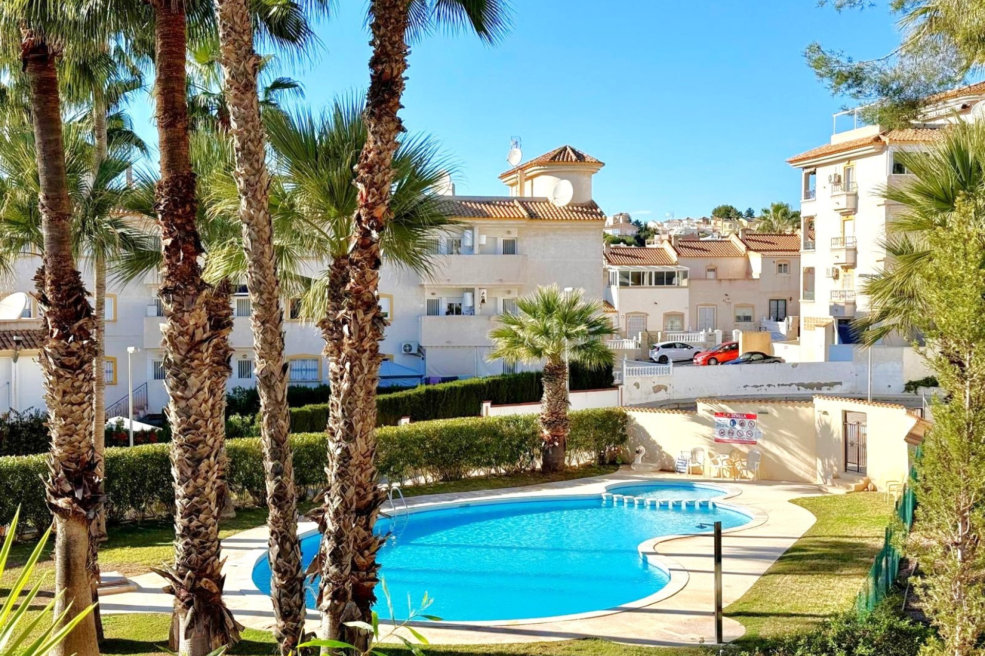 Resale - Villa -
Villamartin