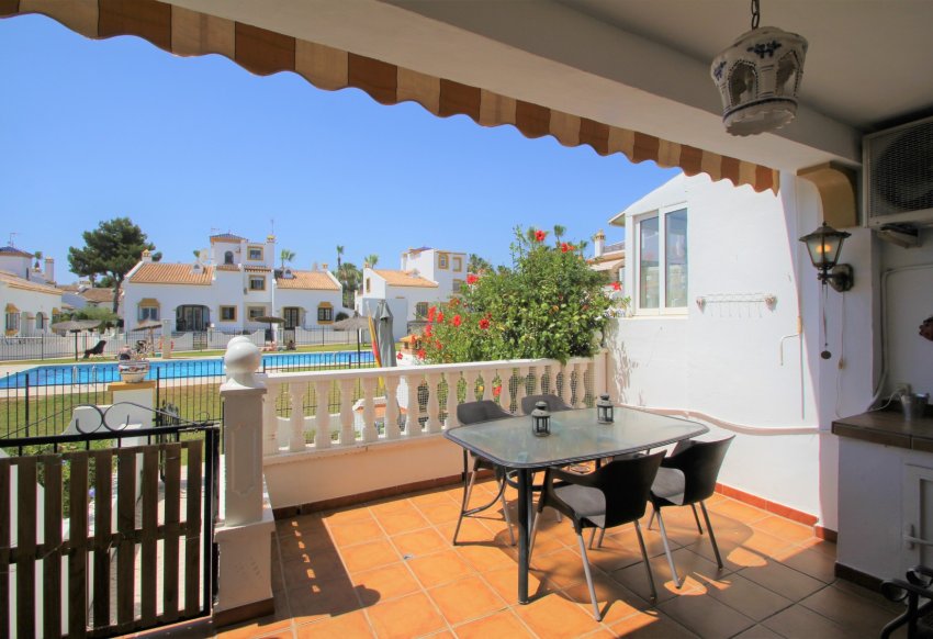 Resale - Villa -
Villamartin