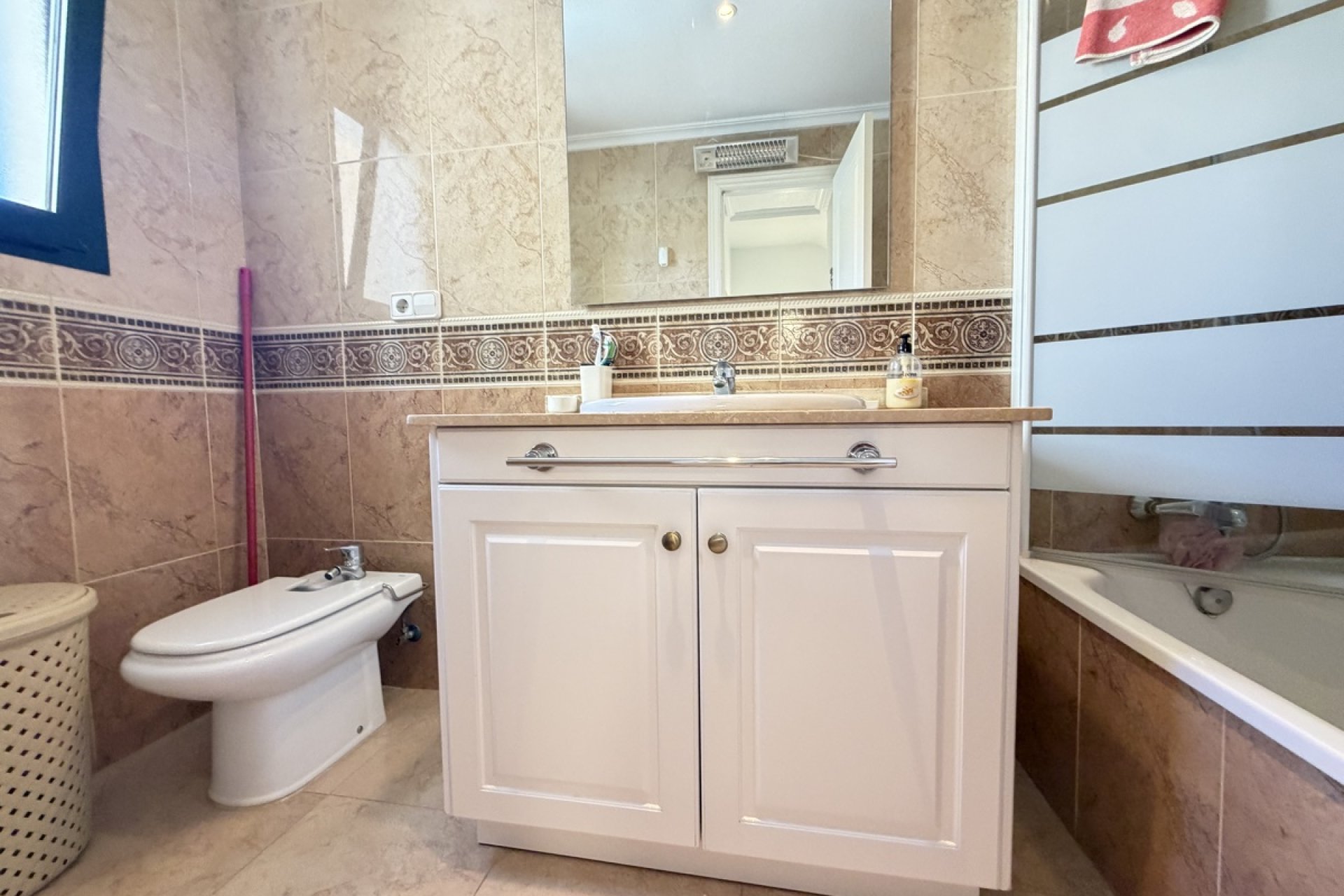 Reventa - Adosado -
Campoamor Golf
