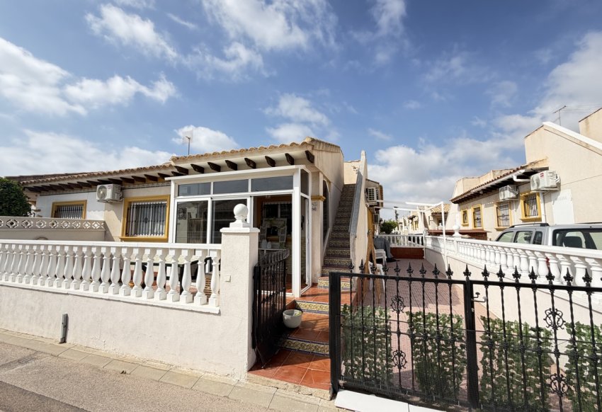 Reventa - Adosado -
La Zenia