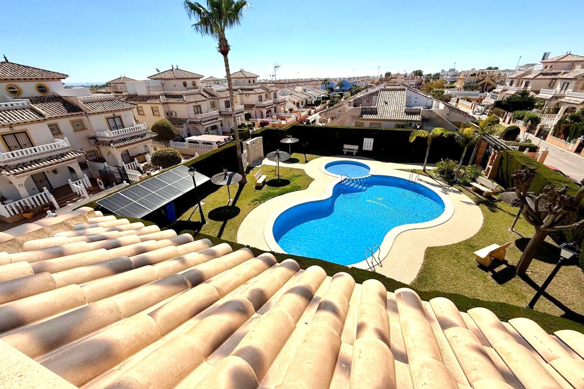 Reventa - Adosado -
Orihuela Costa - Lomas de Cabo Roig