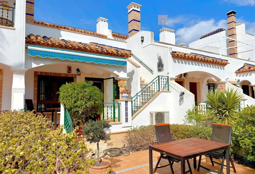 Reventa - Adosado -
Orihuela Costa - Villamartín