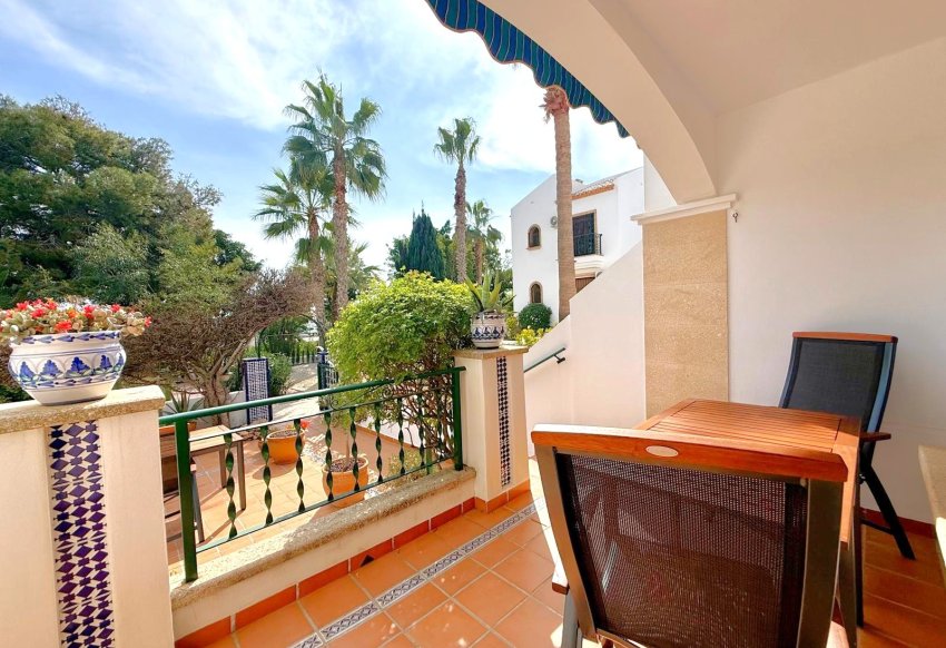 Reventa - Adosado -
Orihuela Costa - Villamartín