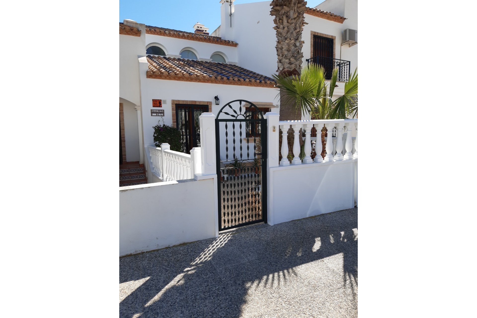 Reventa - Adosado -
Orihuela Costa - Villamartín