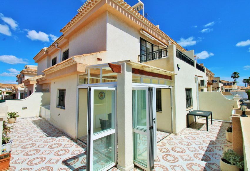 Reventa - Adosado -
Playa Flamenca