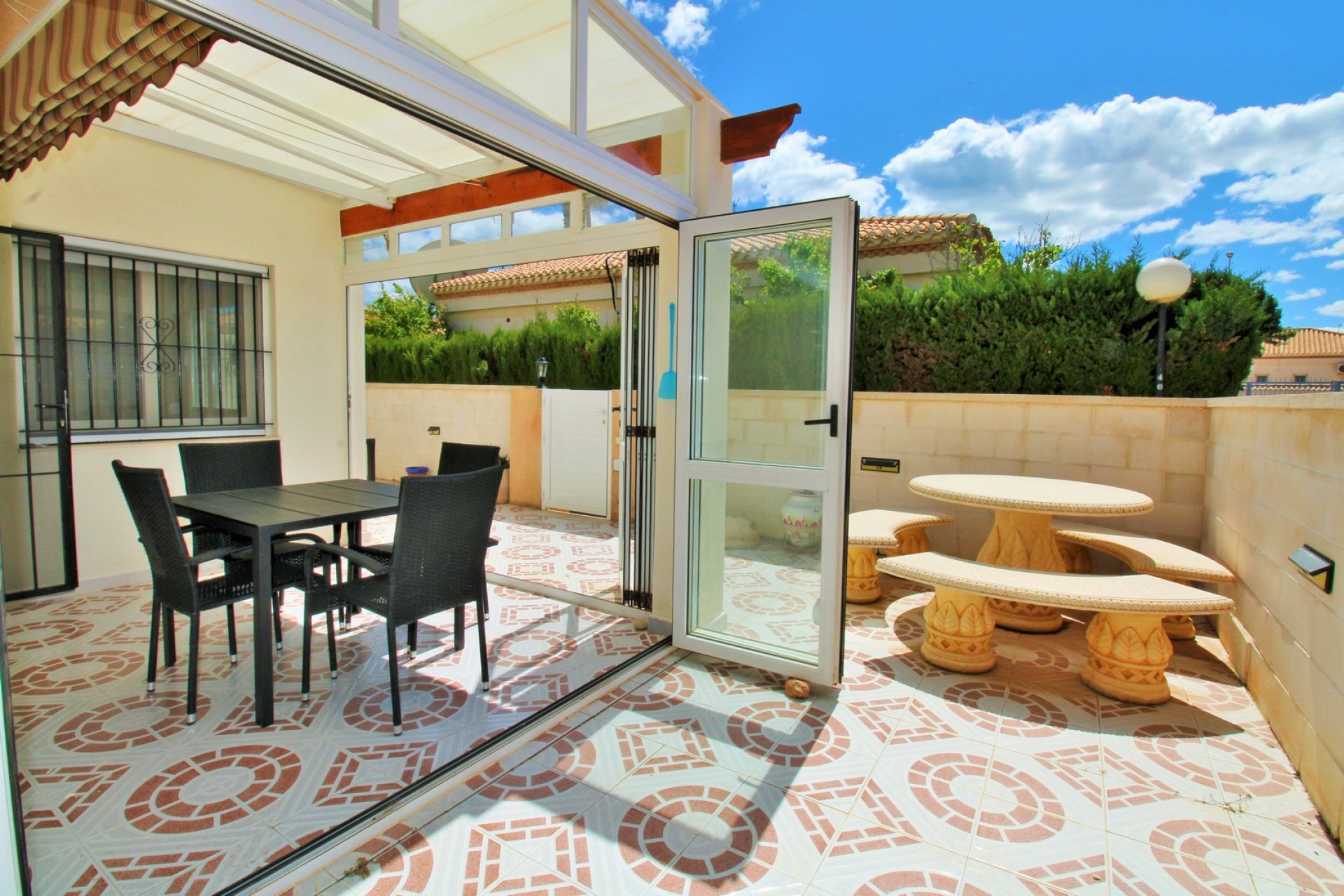 Reventa - Adosado -
Playa Flamenca