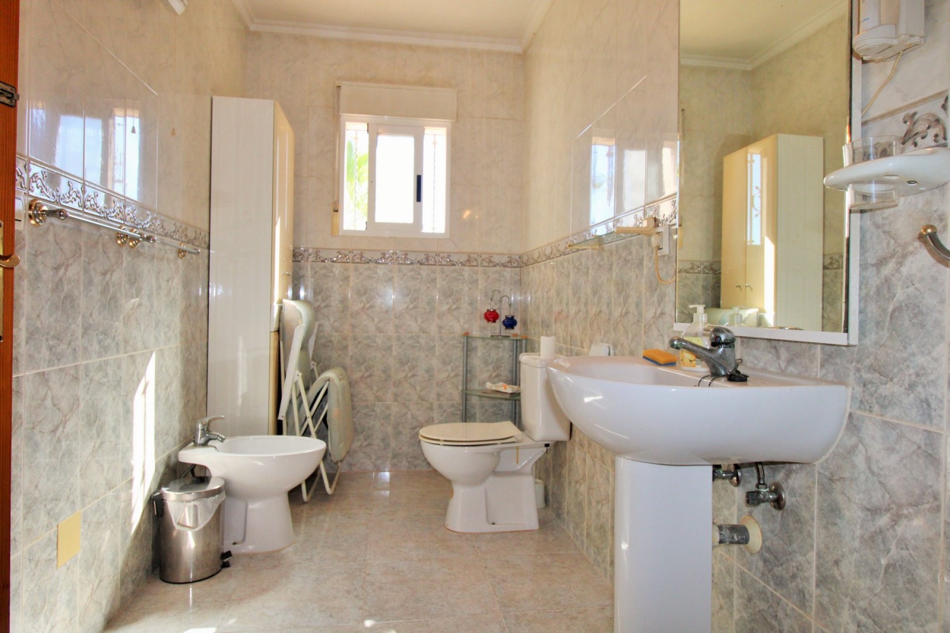 Reventa - Adosado -
Villamartín - Villamartin