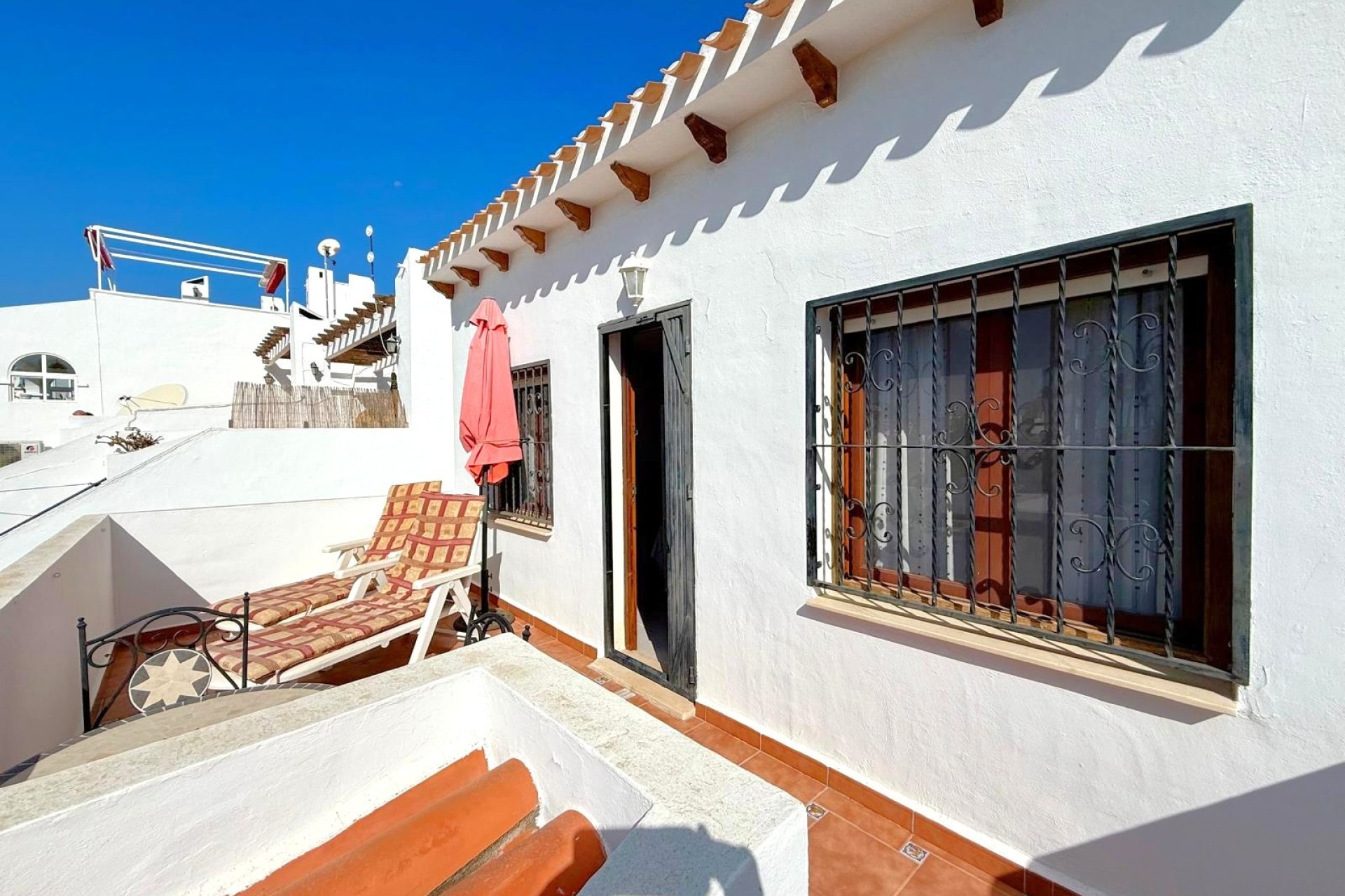 Reventa - Adosado -
Villamartin