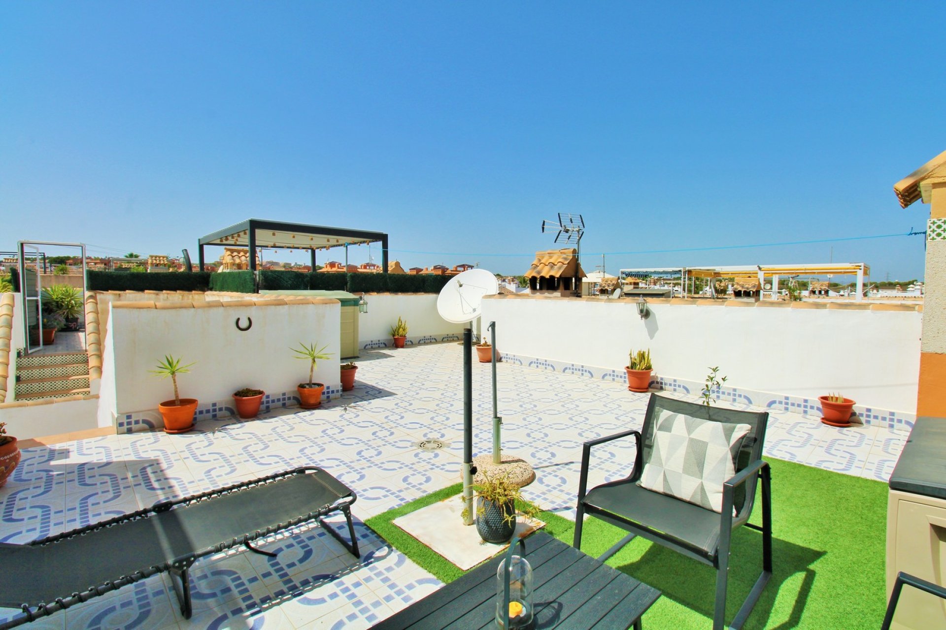 Reventa - Apartament -
Villamartín - PAU 8