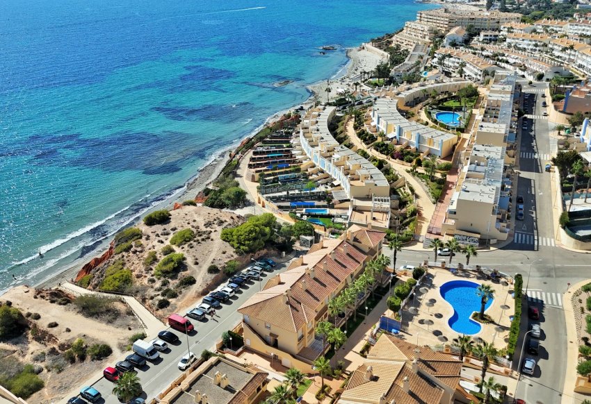 Reventa - Apartamento -
Cabo Roig