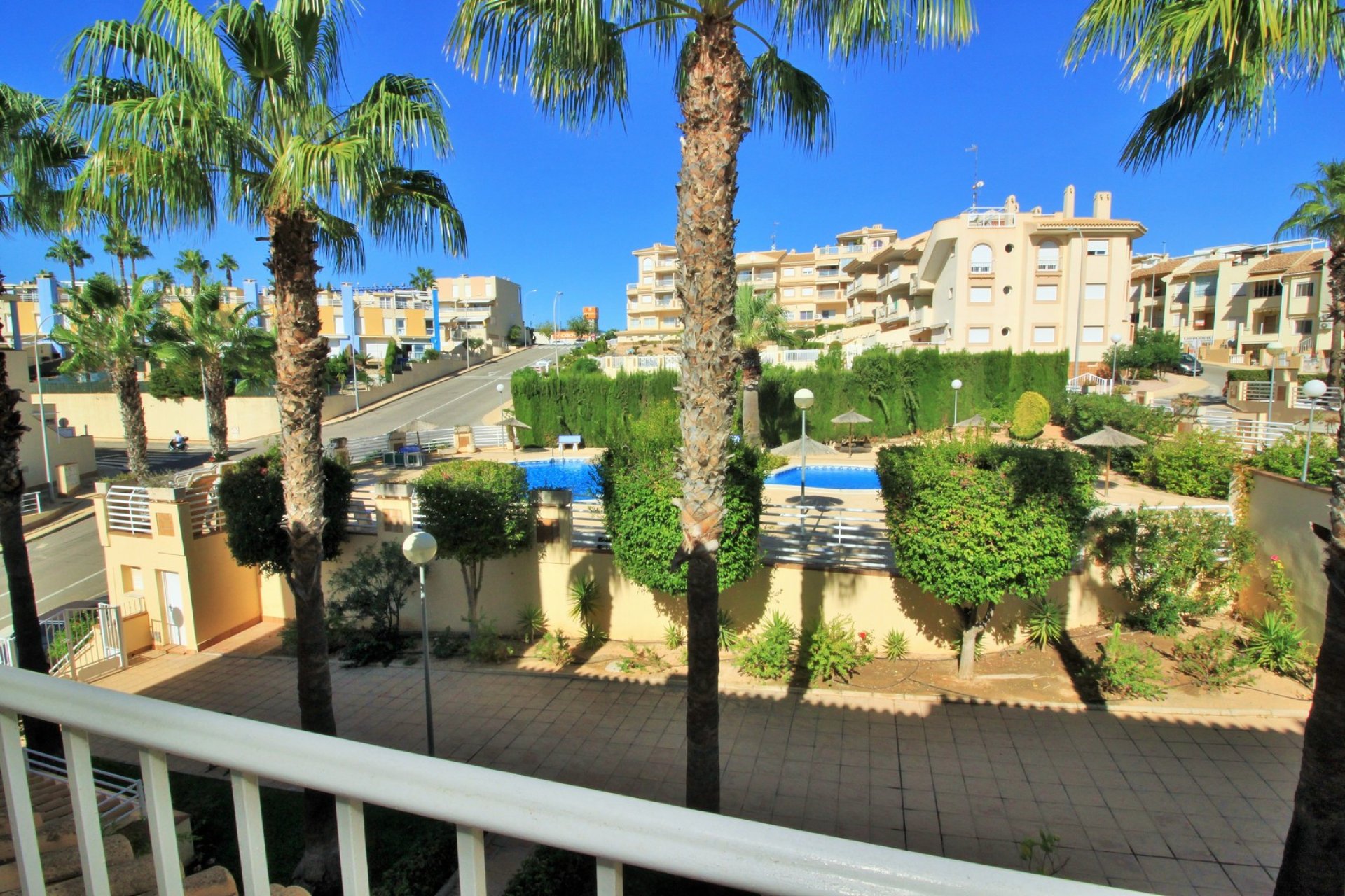 Reventa - Apartamento -
Cabo Roig