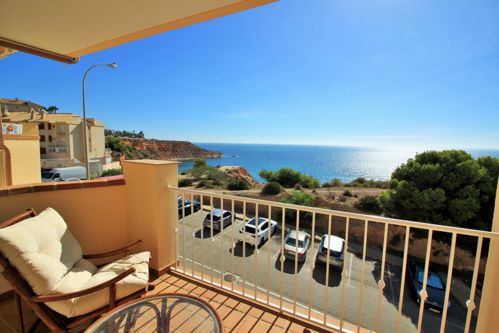 Reventa - Apartamento -
Cabo Roig