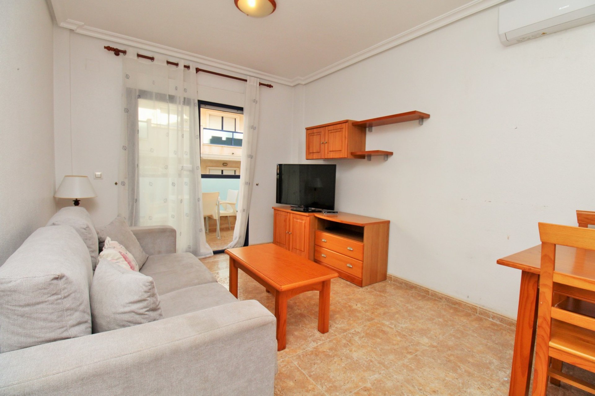 Reventa - Apartamento -
Cabo Roig
