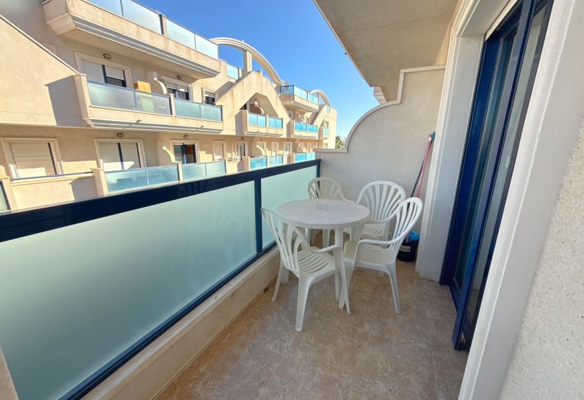 Reventa - Apartamento -
Cabo Roig