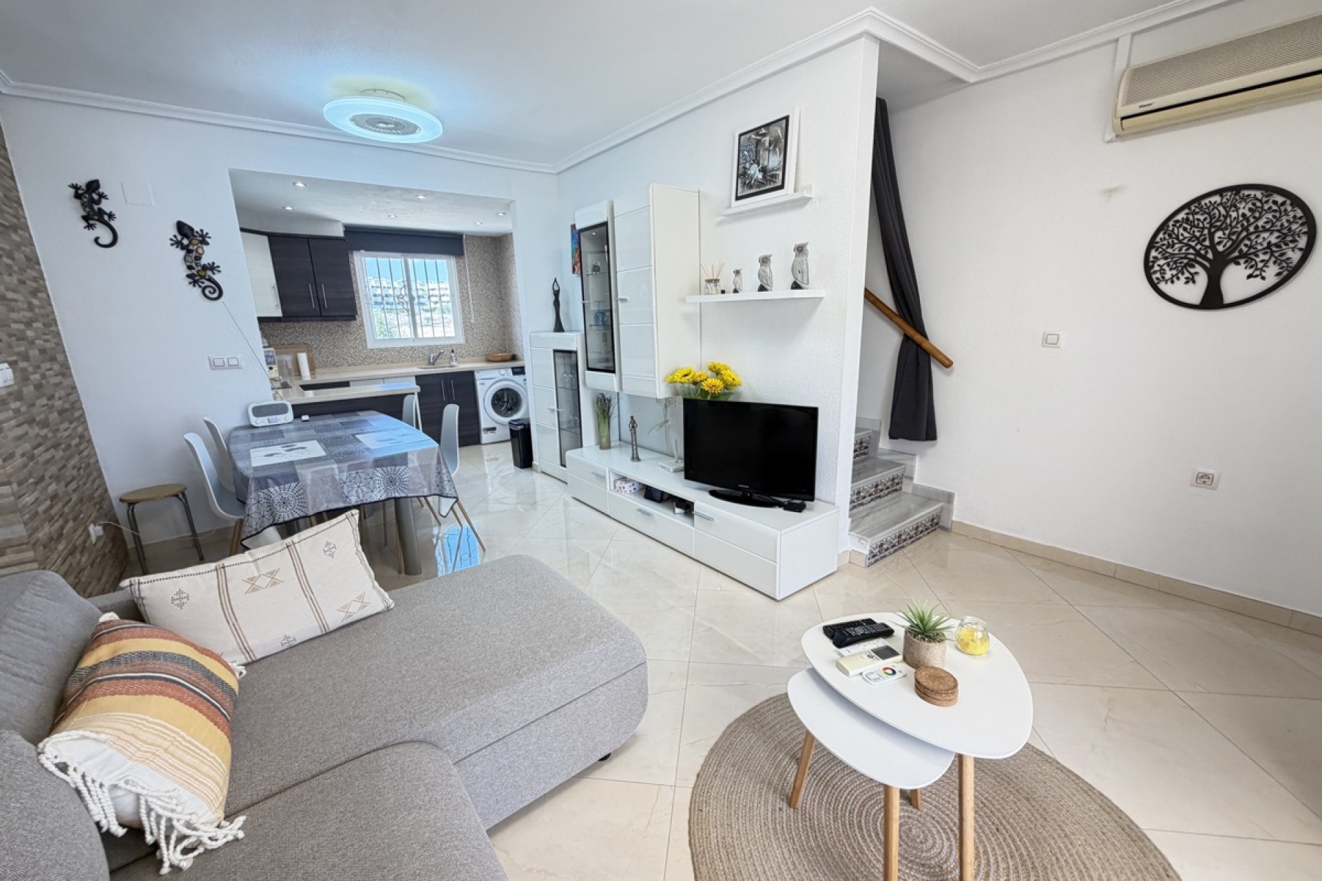 Reventa - Apartamento -
Cabo Roig