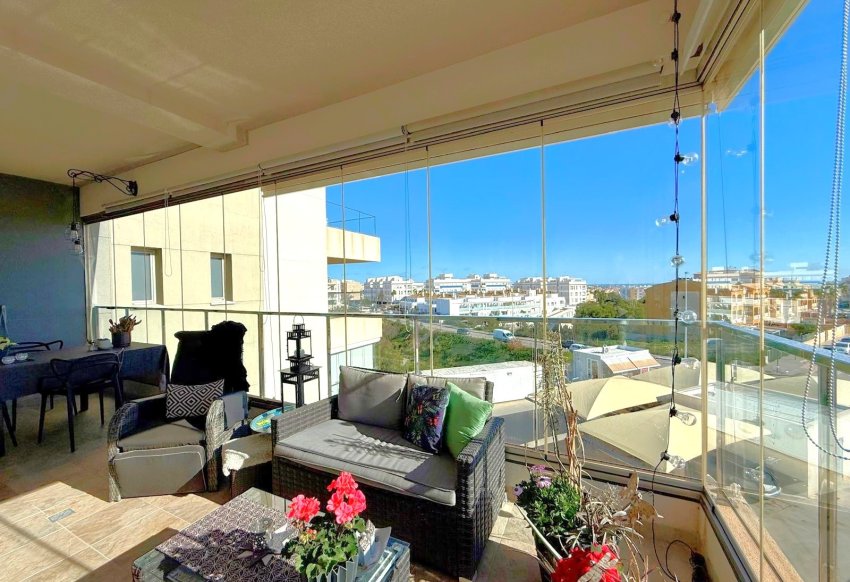 Reventa - Apartamento -
Orihuela Costa - Los Dolses