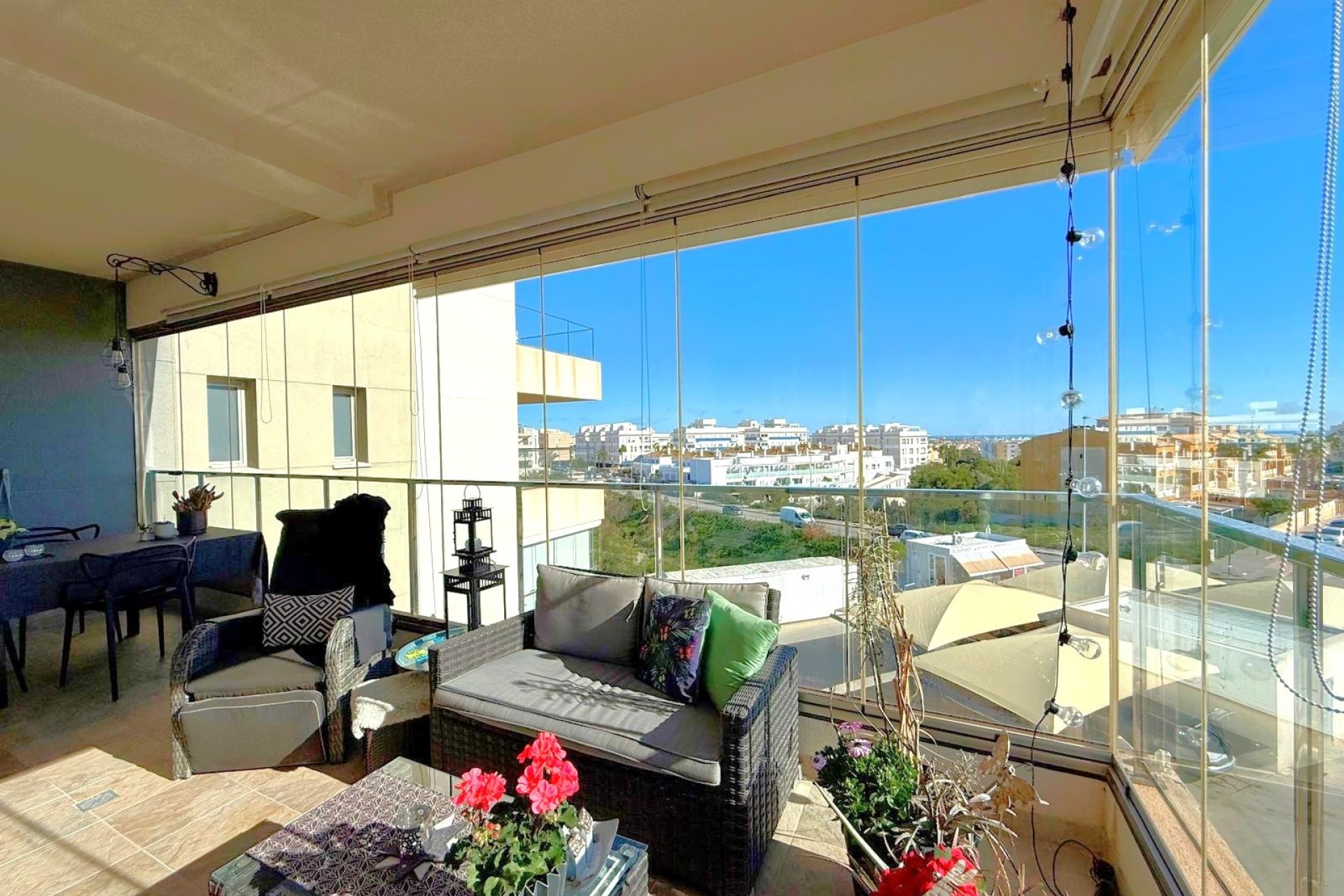 Reventa - Apartamento -
Orihuela Costa - Los Dolses