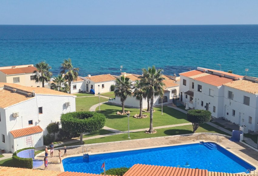 Reventa - Apartamento -
Orihuela Costa - Playa Flamenca