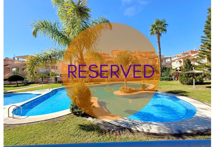 Reventa - Apartamento -
Orihuela Costa - Playa Flamenca