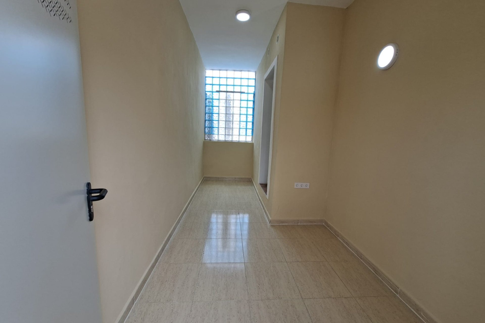 Reventa - Apartamento -
Playa Flamenca - Res. San Antonio