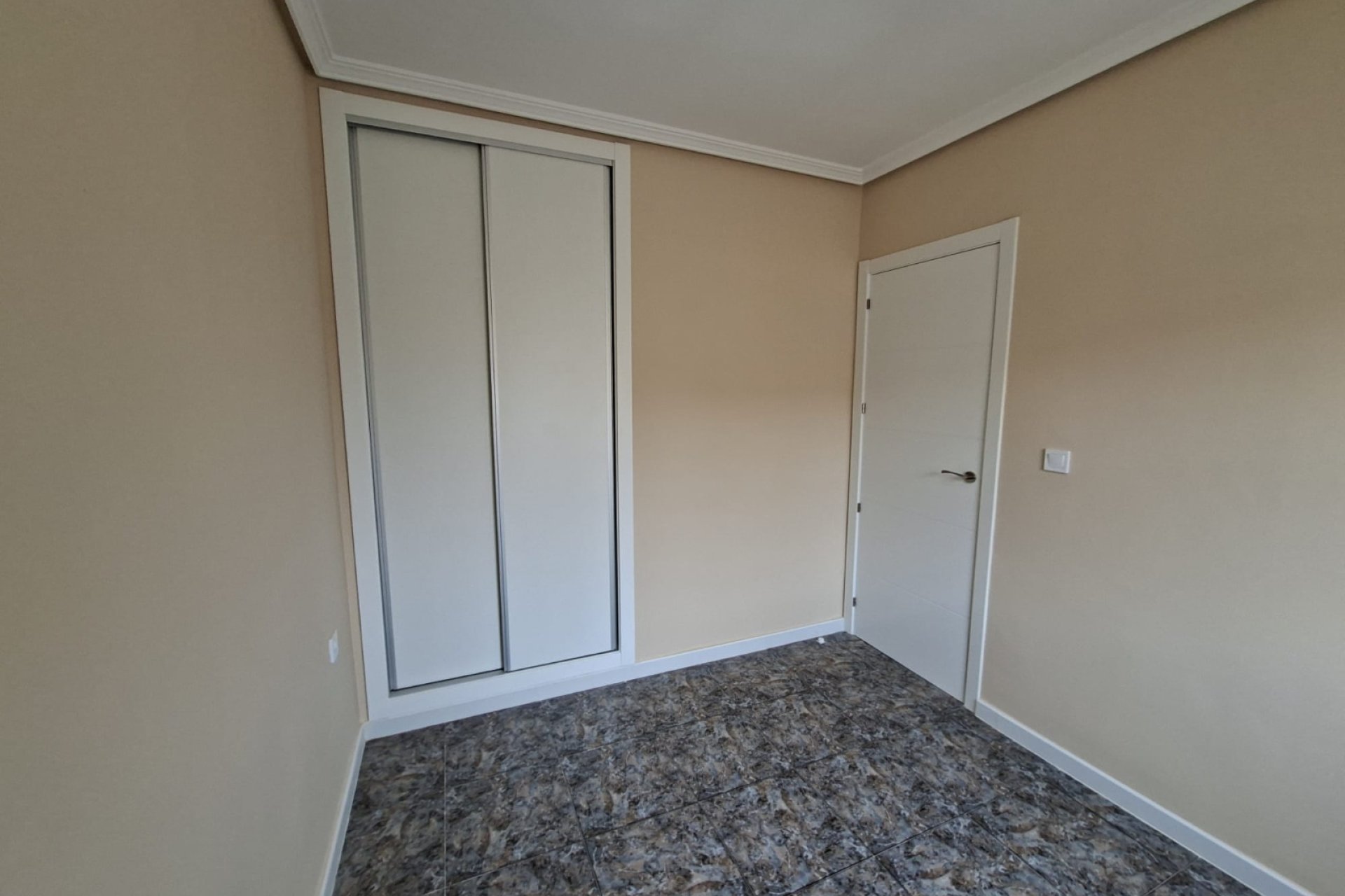 Reventa - Apartamento -
Playa Flamenca - Res. San Antonio