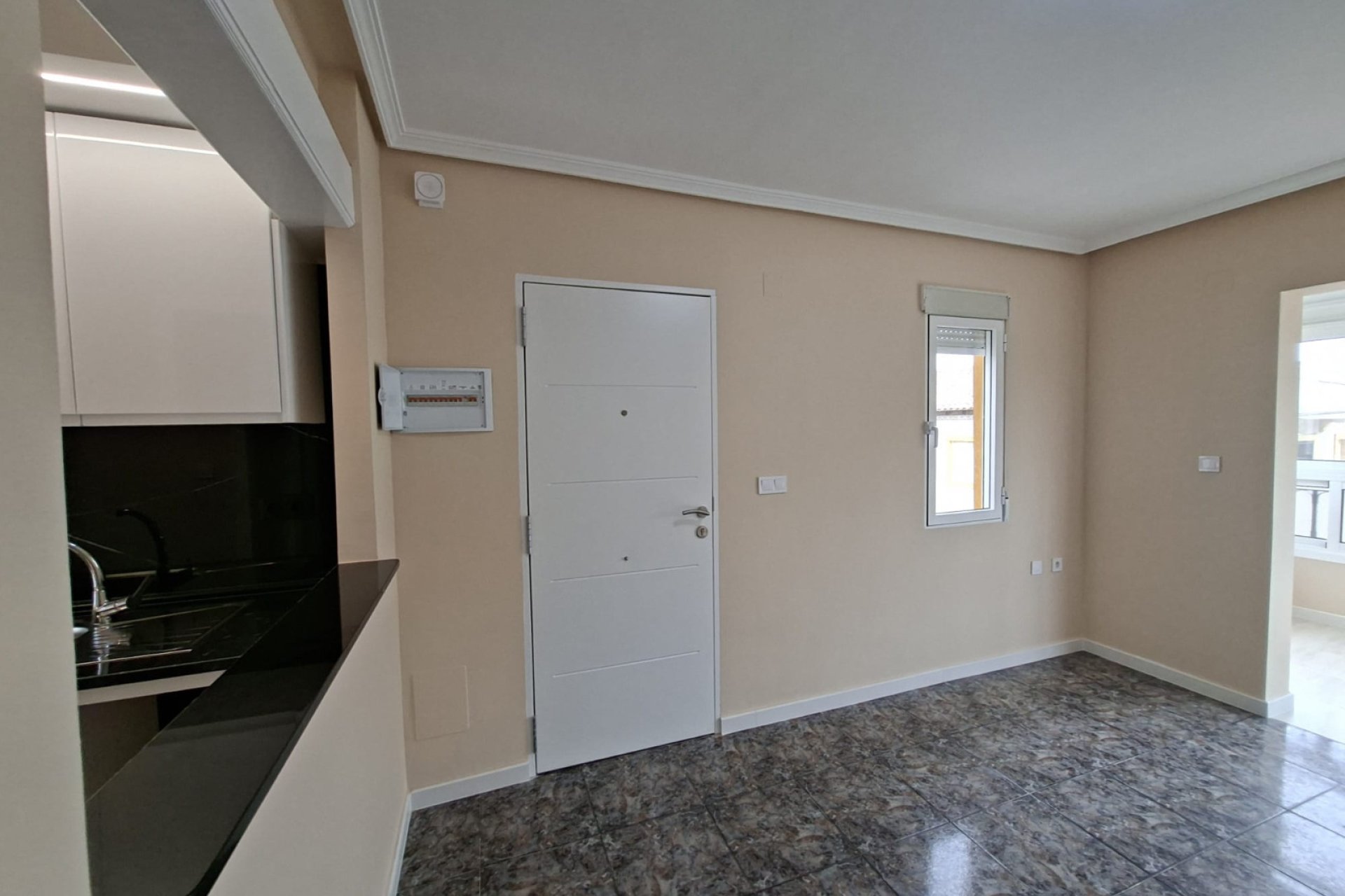 Reventa - Apartamento -
Playa Flamenca - Res. San Antonio