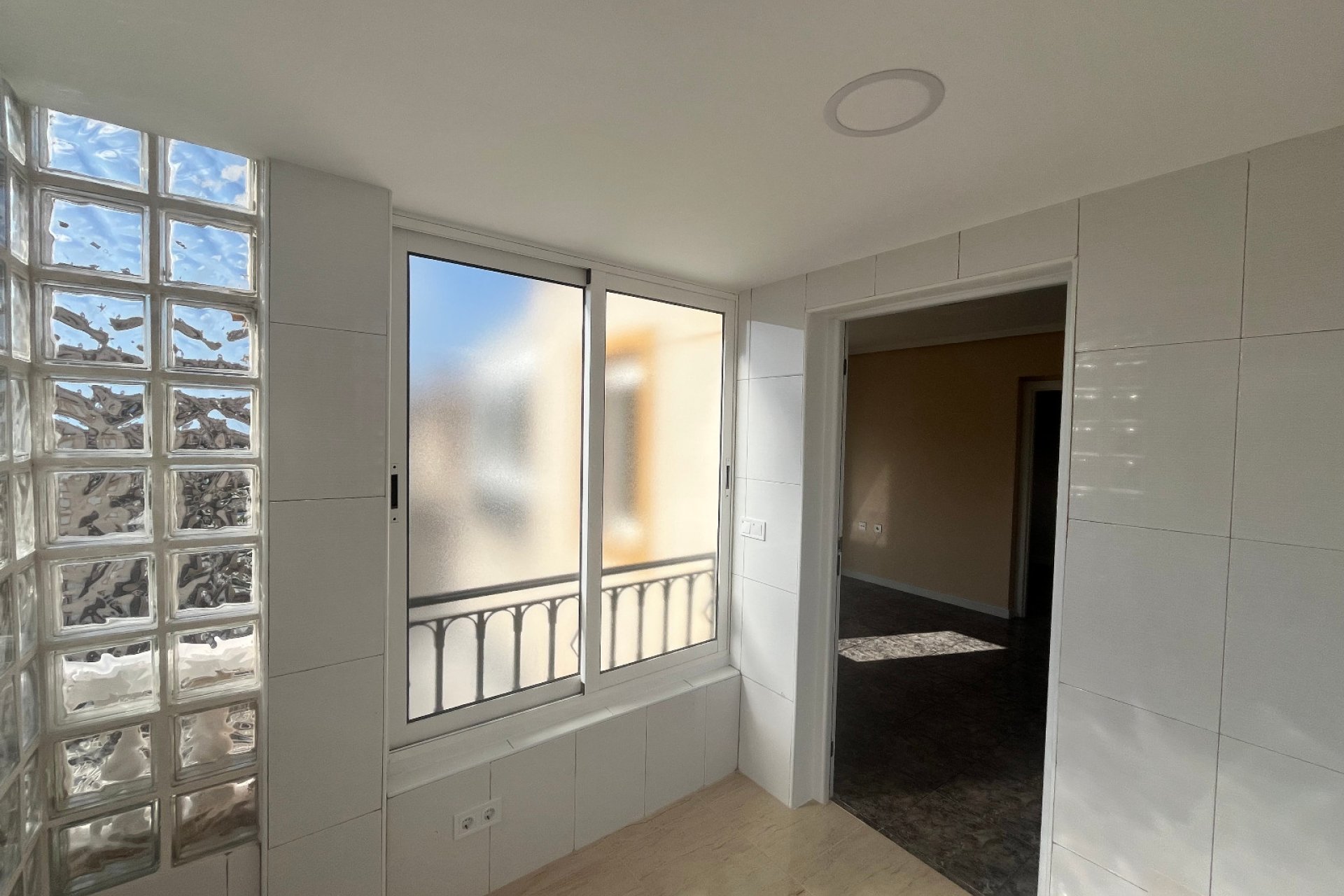 Reventa - Apartamento -
Playa Flamenca - Res. San Antonio