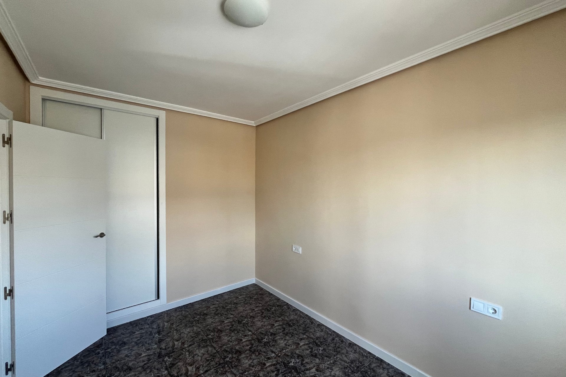 Reventa - Apartamento -
Playa Flamenca - Res. San Antonio