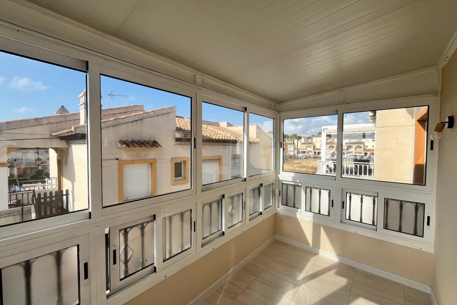 Reventa - Apartamento -
Playa Flamenca - Res. San Antonio