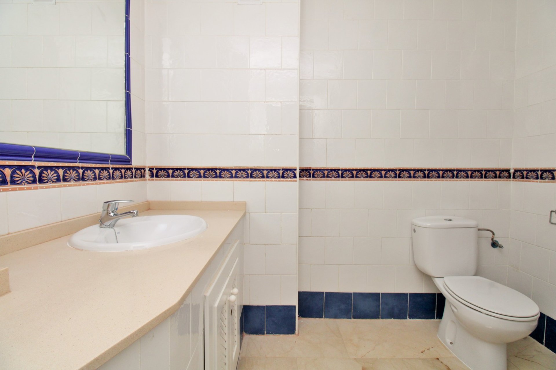 Reventa - Apartamento -
Playa Flamenca