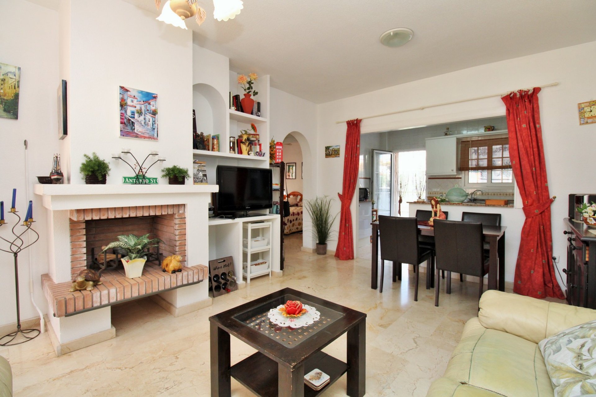 Reventa - Apartamento -
Playa Flamenca