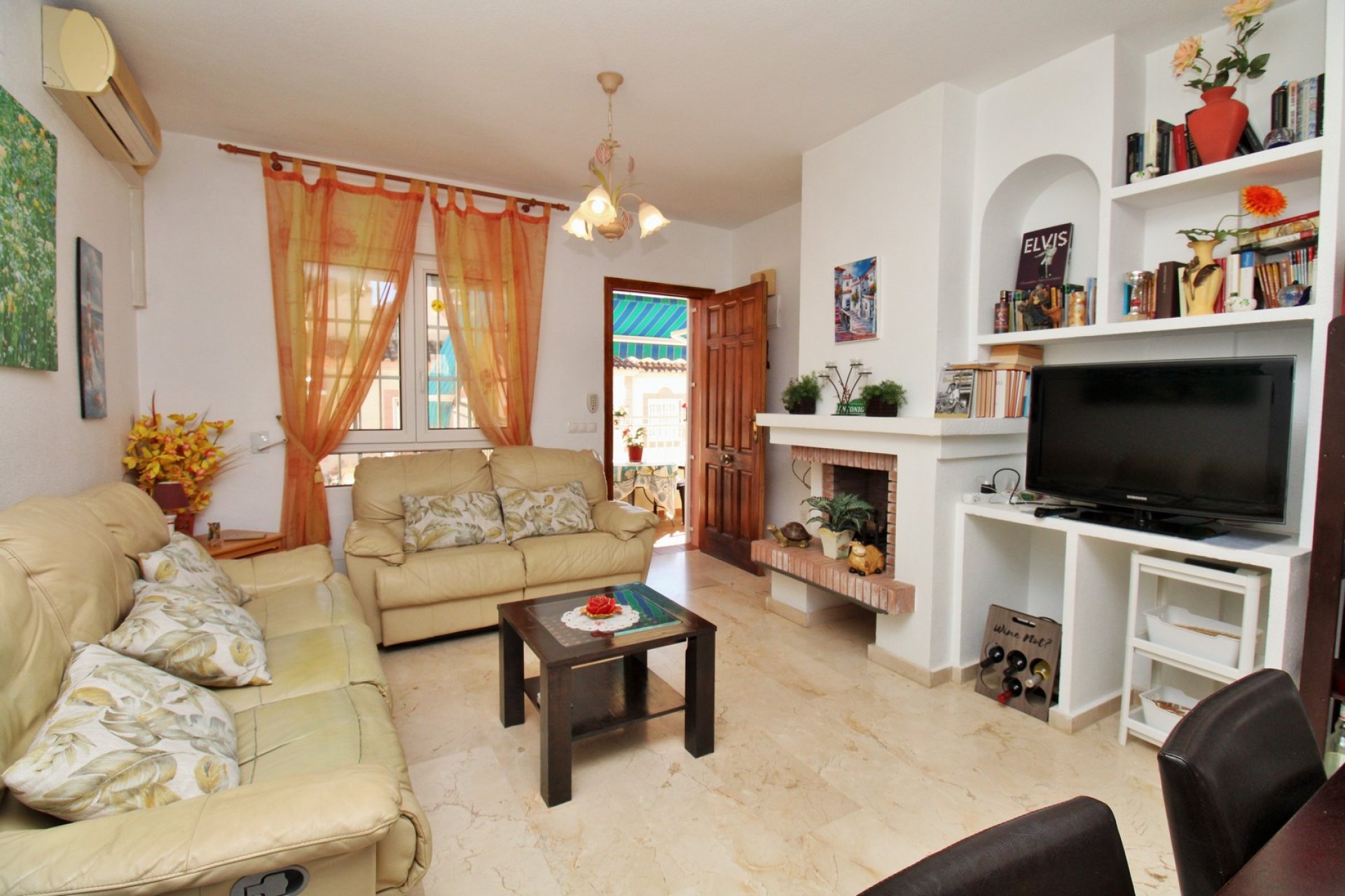 Reventa - Apartamento -
Playa Flamenca
