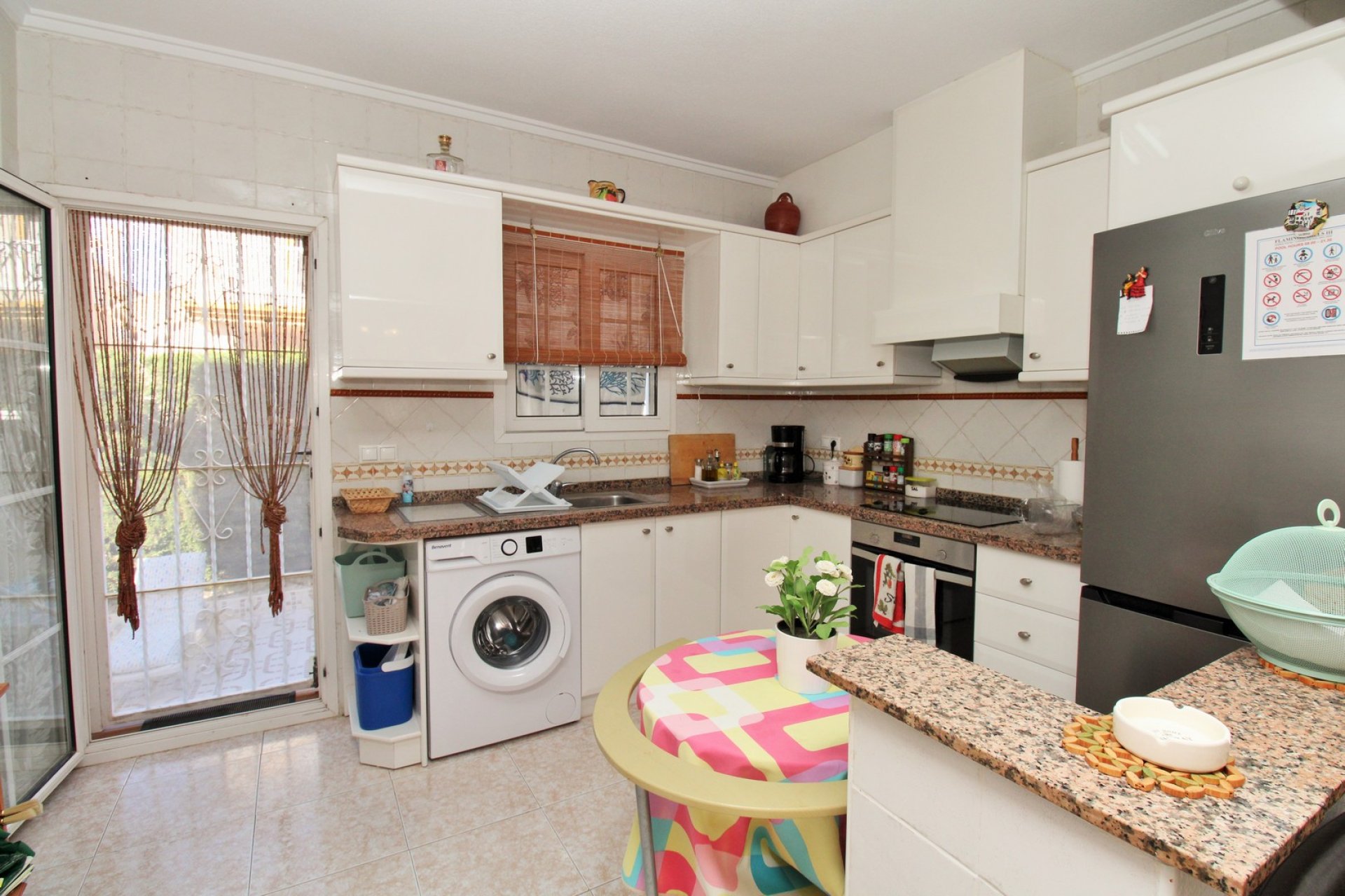 Reventa - Apartamento -
Playa Flamenca