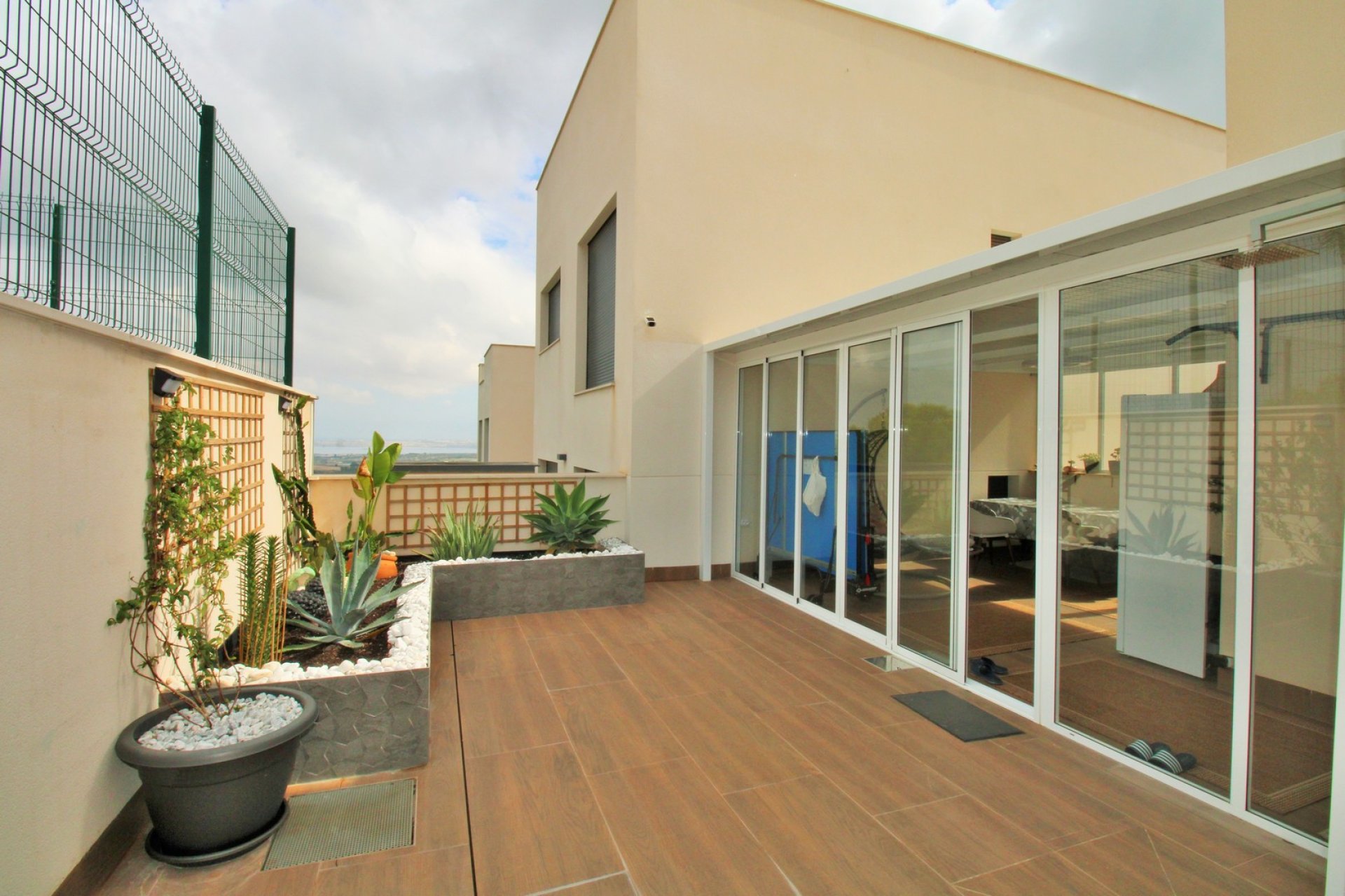 Reventa - Apartamento -
San Miguel de Salinas