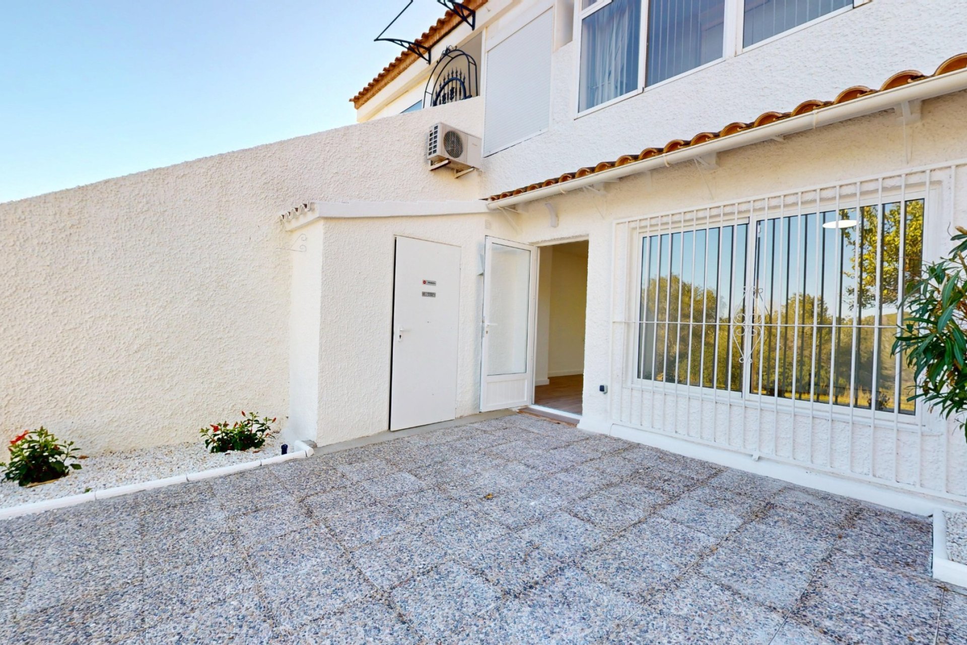 Reventa - Apartamento -
Villamartín - Costa Blanca