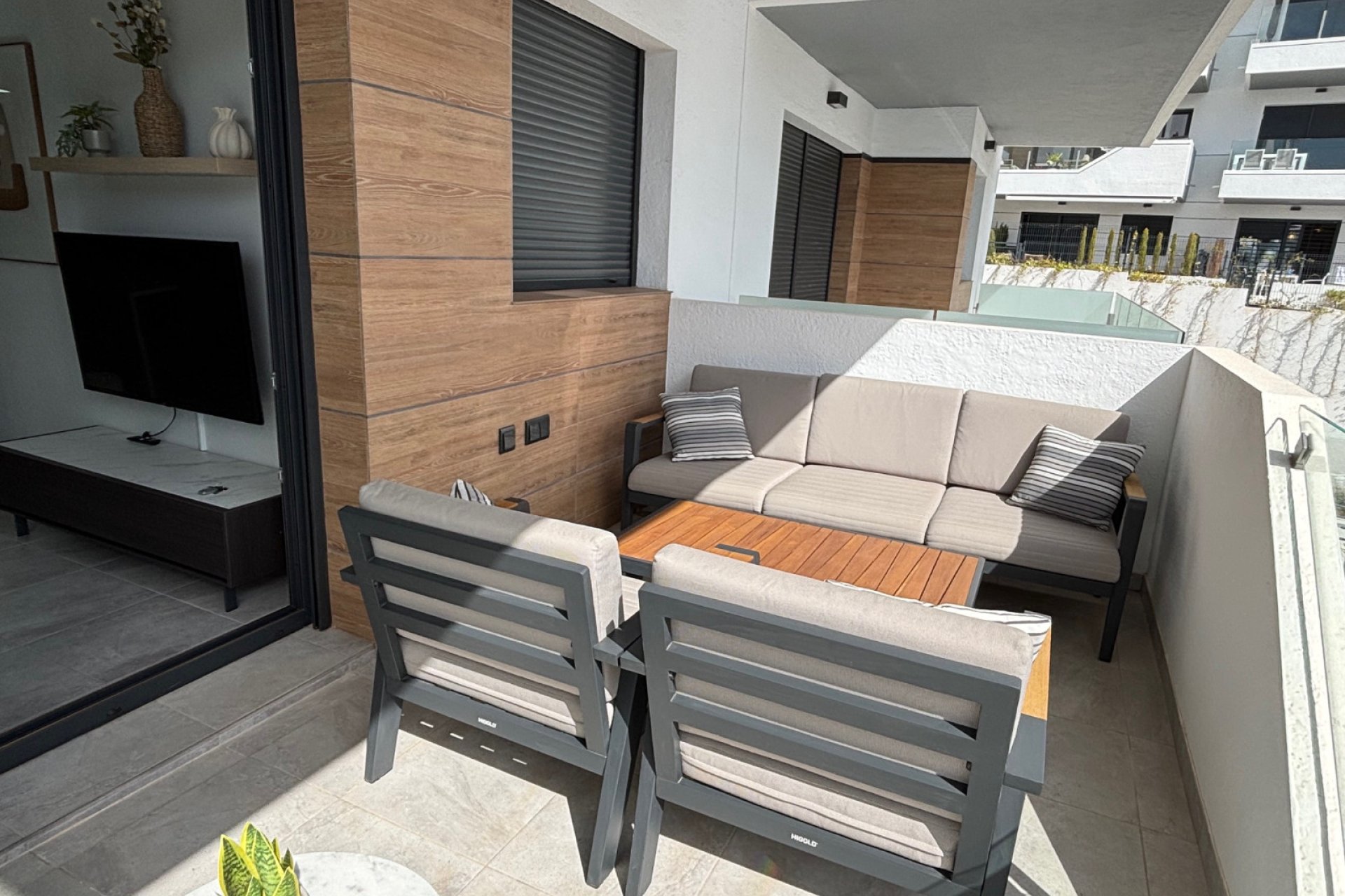 Reventa - Apartamento -
Villamartín - Las Filipinas