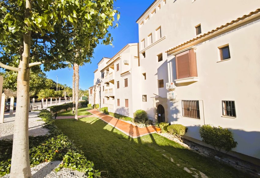 Reventa - Apartamento -
Villamartín - Las Ramblas