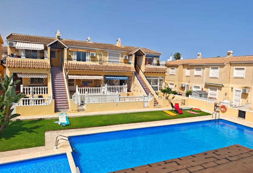 Reventa - Apartamento -
Villamartín - Lomas Golf