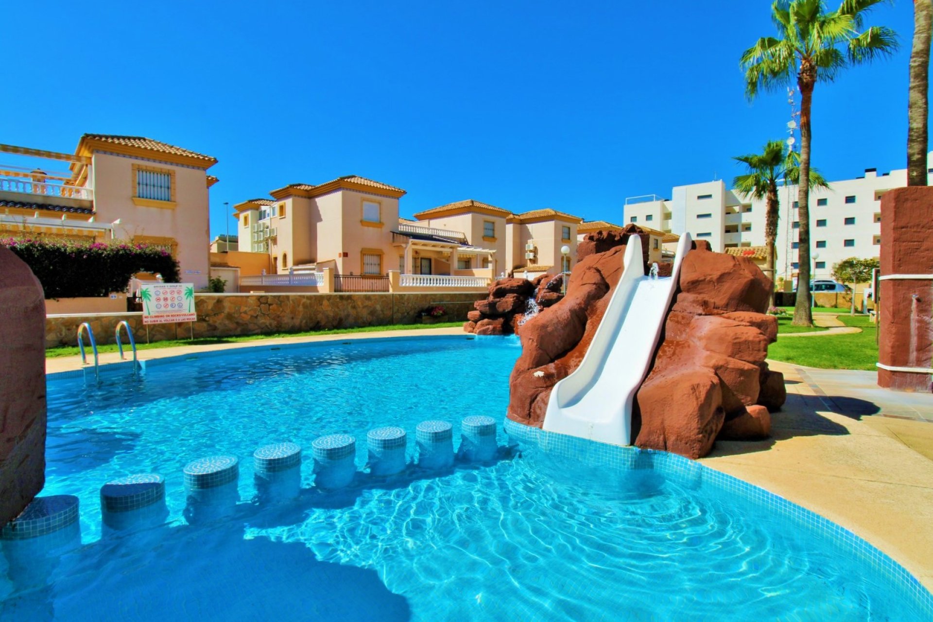 Reventa - Apartamento -
Villamartín - Los Dolses