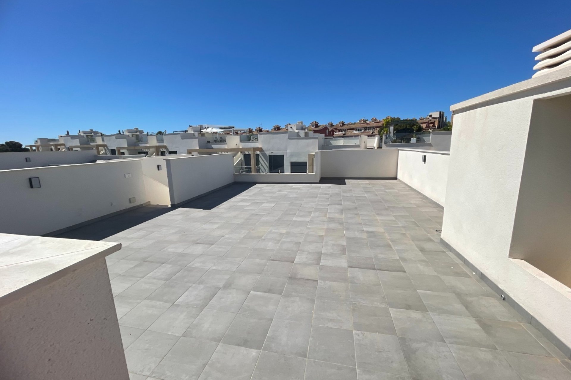 Reventa - Apartamento -
Villamartín - PAU 26