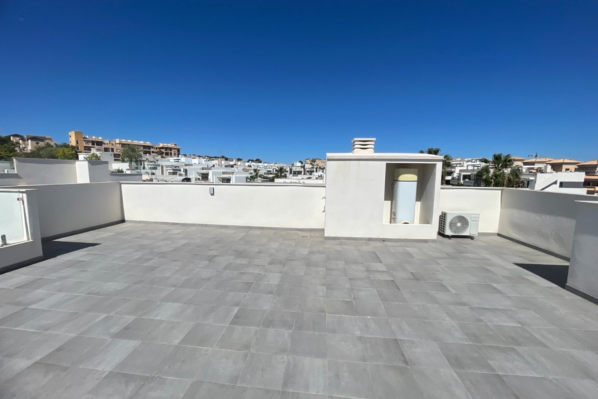 Reventa - Apartamento -
Villamartín - PAU 26
