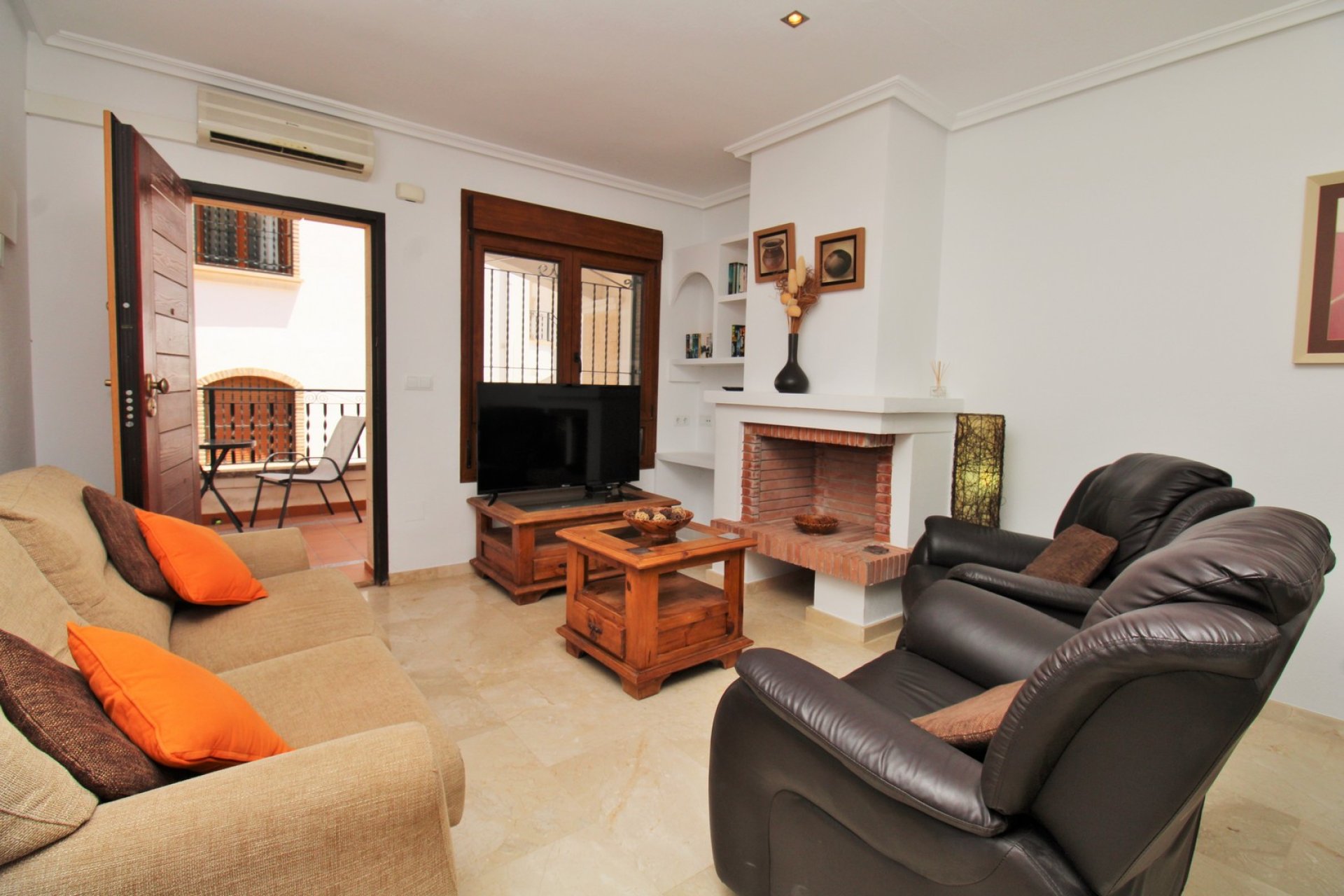 Reventa - Apartamento -
Villamartín - PAU 8