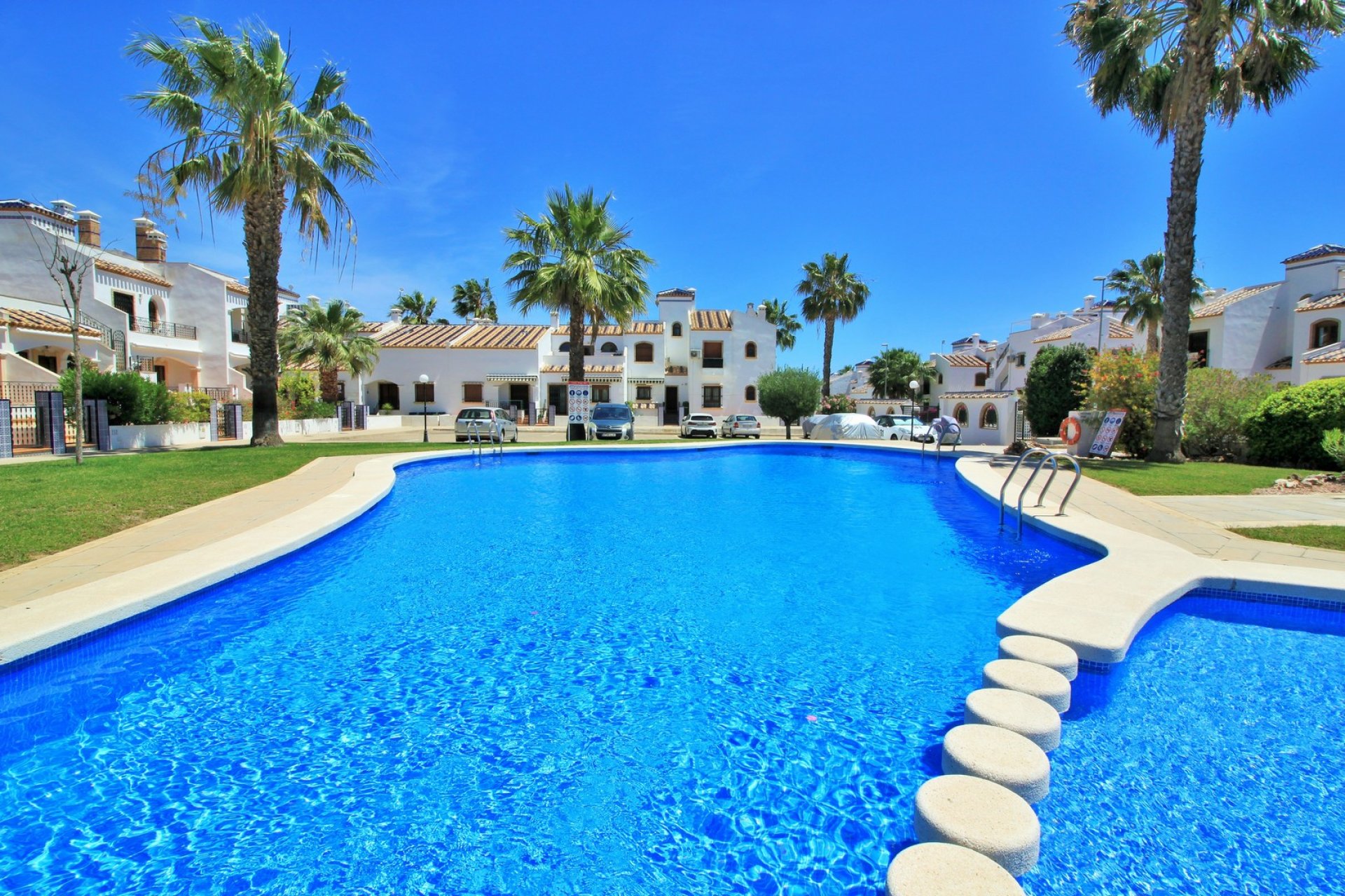 Reventa - Apartamento -
Villamartín - PAU 8