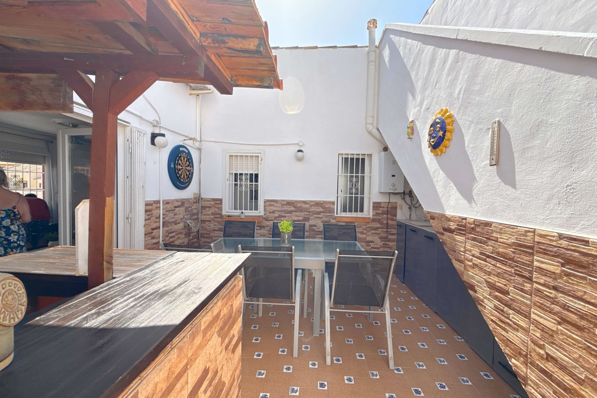 Reventa - Bungalow -
Play Flamenca