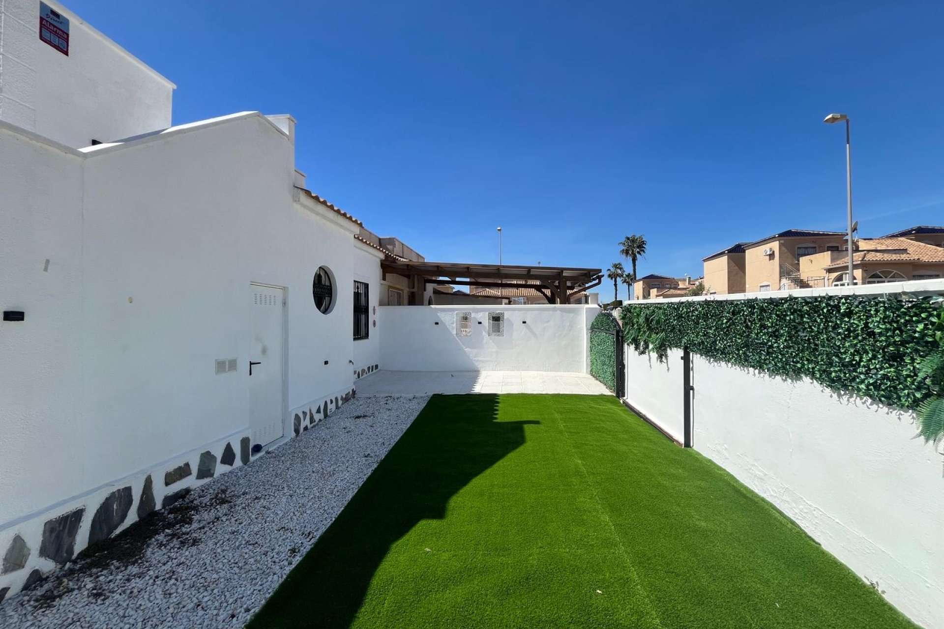 Reventa - Bungalow -
Punta Prima - Serena
