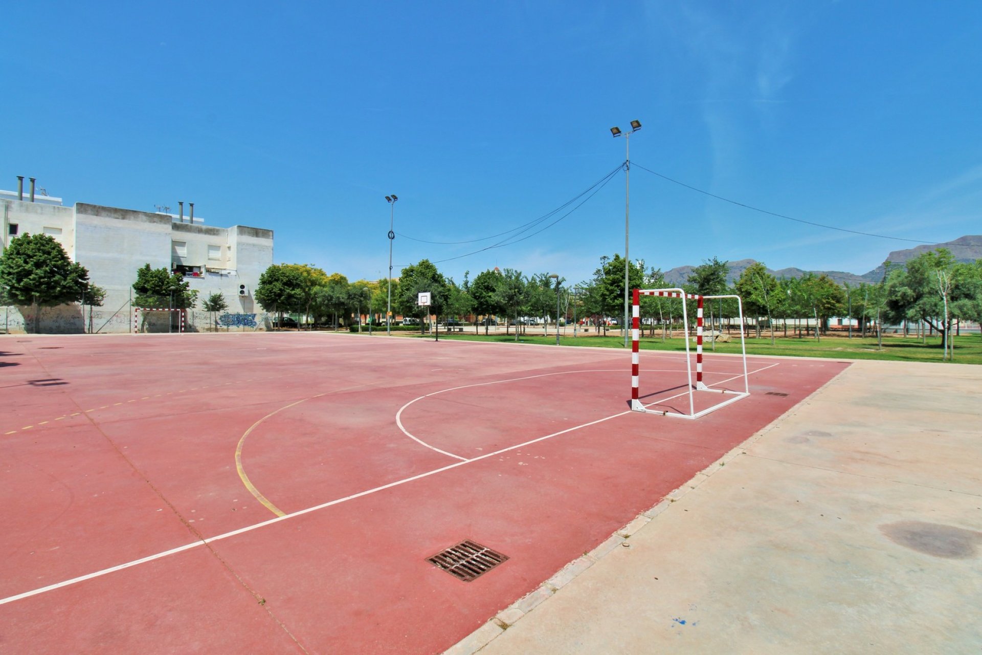 Reventa - Detached Villa -
Los Desamparados