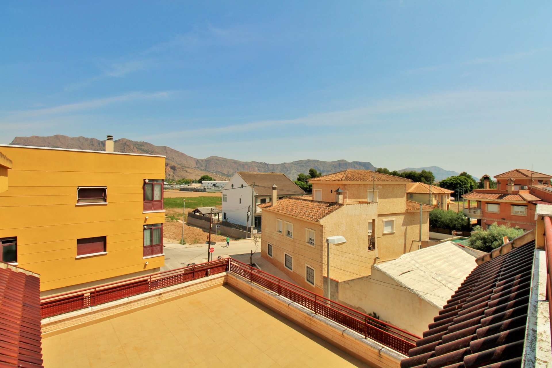 Reventa - Detached Villa -
Los Desamparados