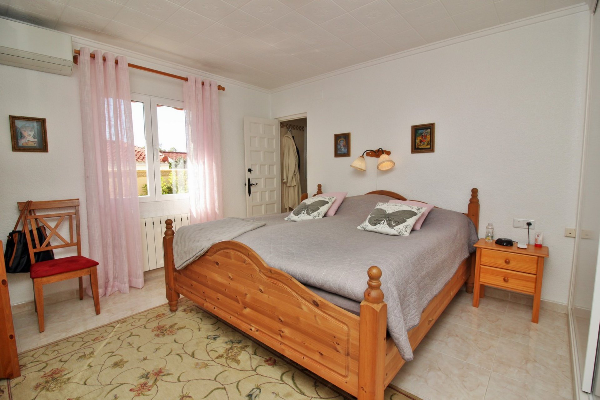 Reventa - Detached Villa -
Torrevieja - La Siesta