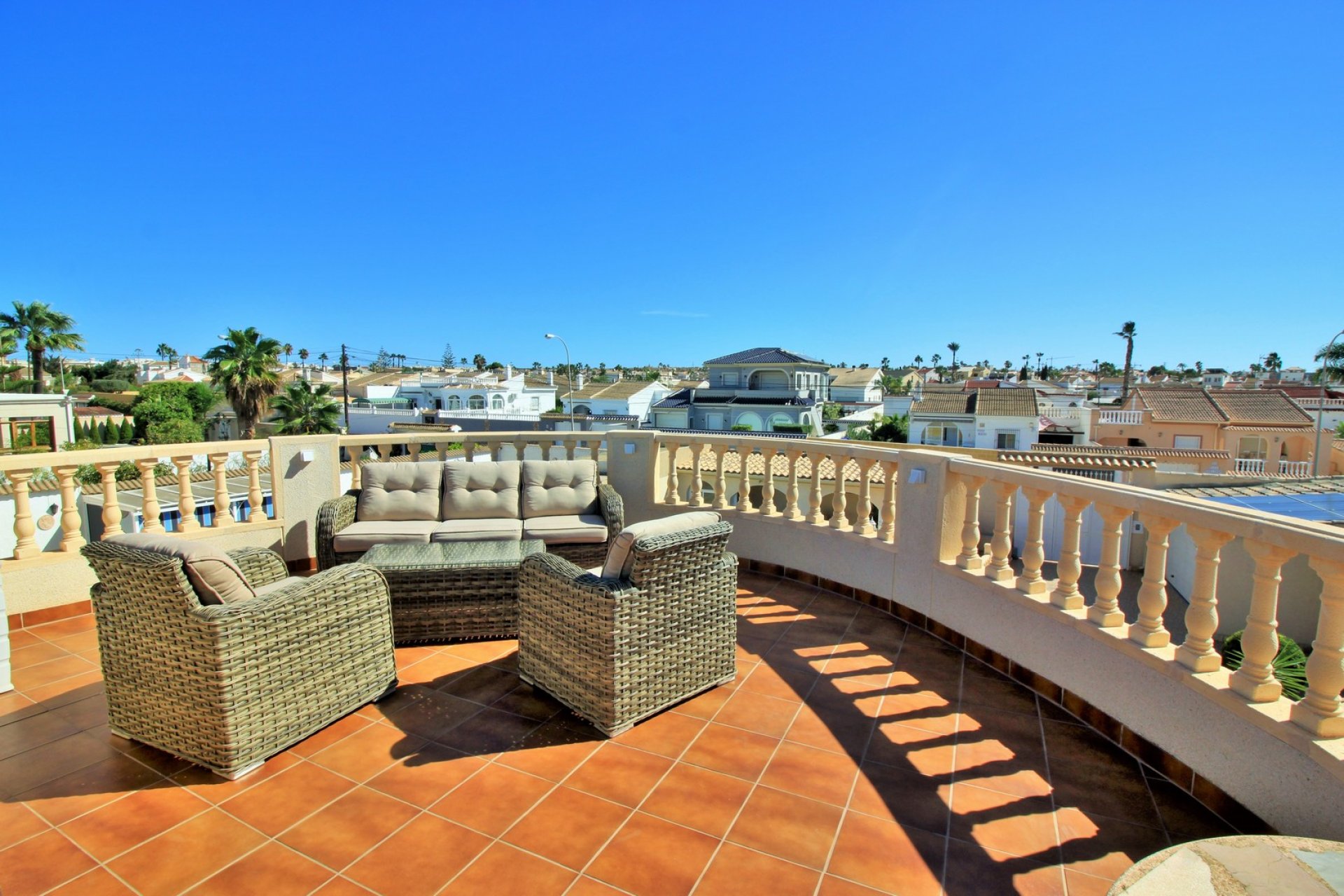 Reventa - Detached Villa -
Torrevieja - La Siesta